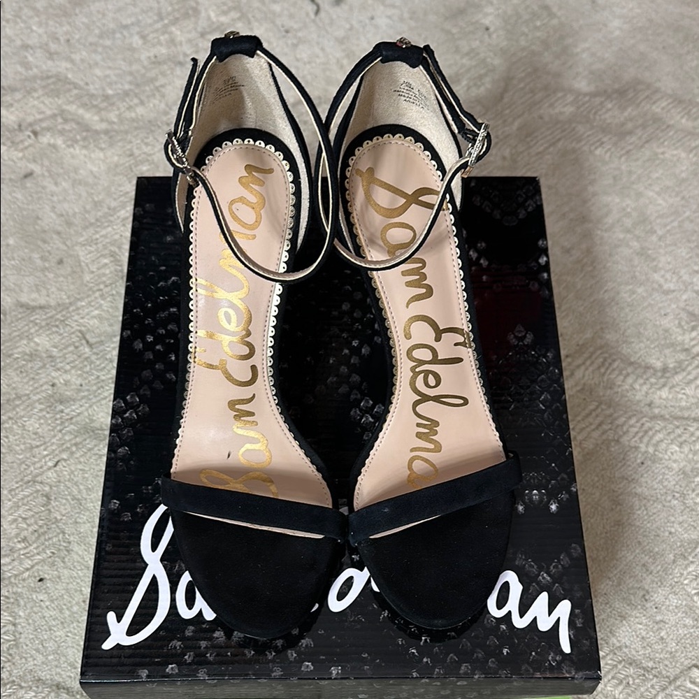 Sam Edelman suede Black Women's sandals
